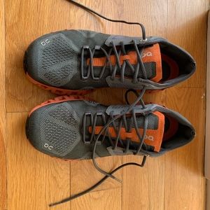 On cloud X running shoes